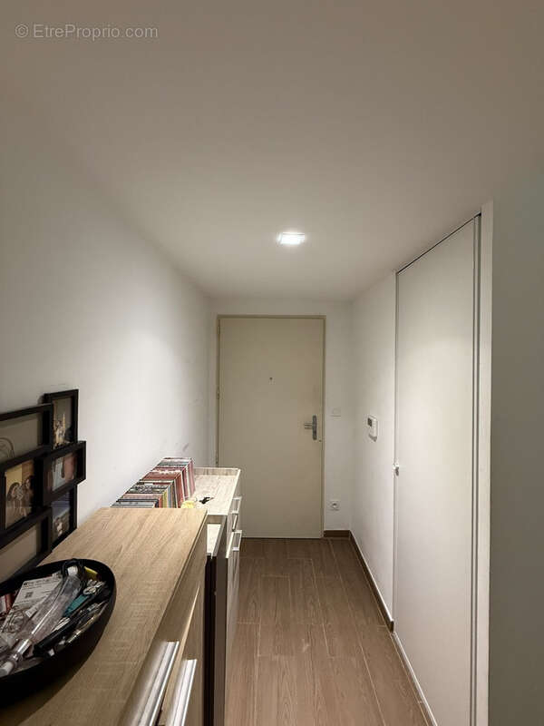 Appartement 61 m² à Arles  - photo 11