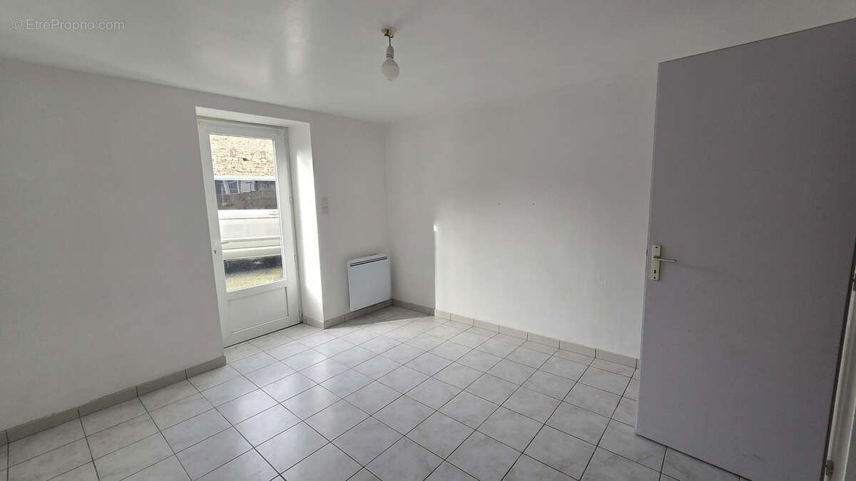 Maison à AIGREFEUILLE-D'AUNIS