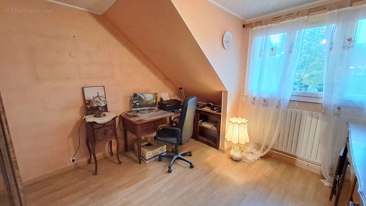 Maison à MAGNY-LES-HAMEAUX