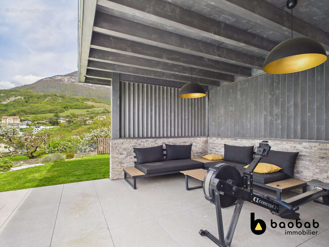 Maison à SAINT-JEOIRE-PRIEURE