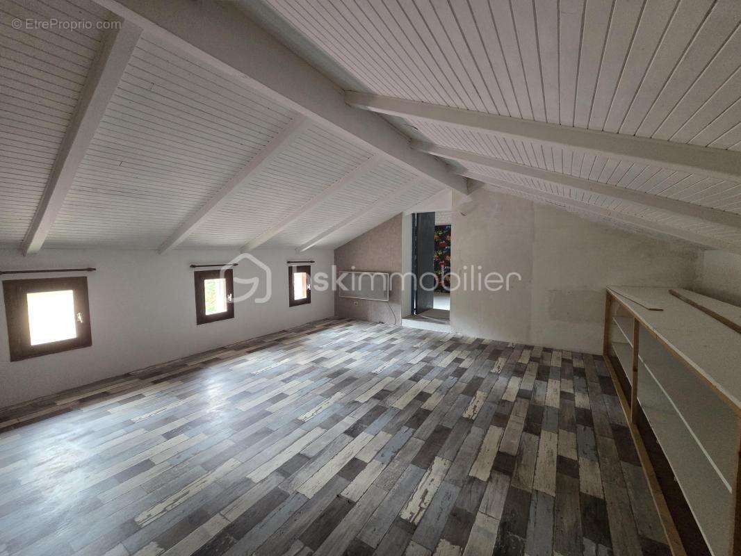 Maison familiale 5 chambres dans un environnement paisible - photo 17