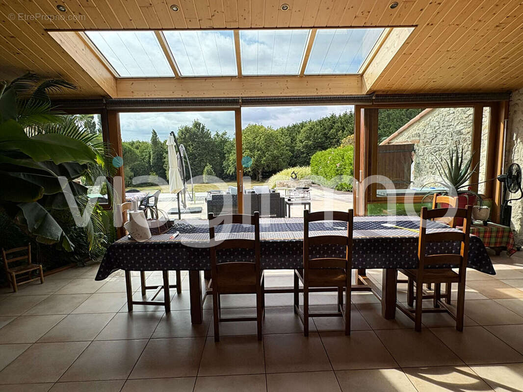 Maison en vente à terme libre 9 pièces 414 m2 - photo 3