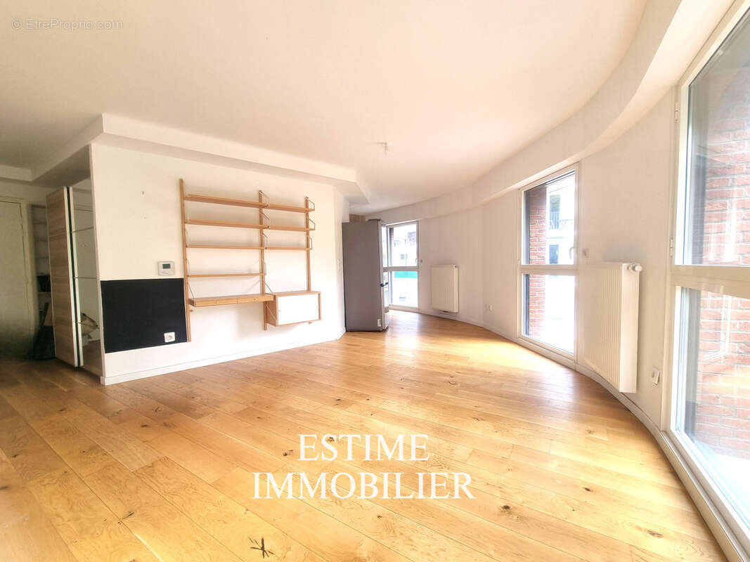 Appartement à LA MADELEINE
