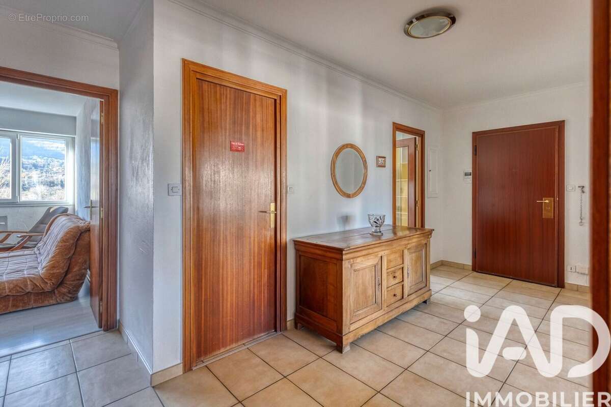 Photo 6 - Appartement à ECHIROLLES