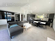 Maison à SAINT-SULPICE-DE-ROYAN