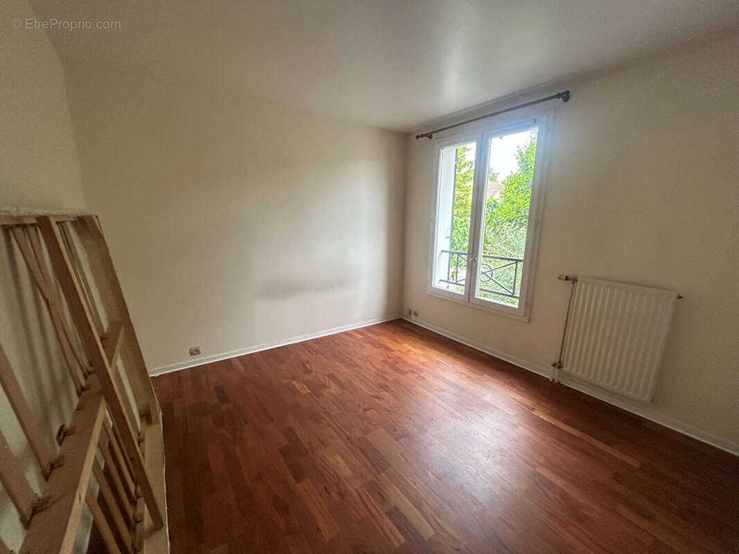 Maison à PLAISIR