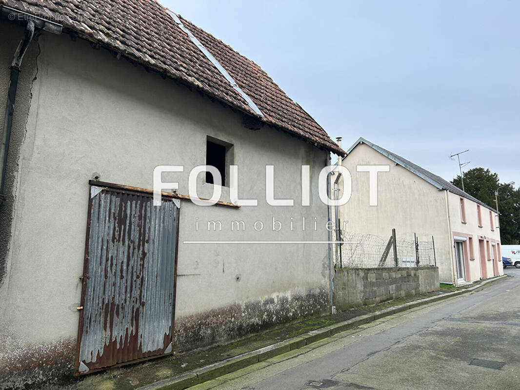 Maison à LA HAYE-PESNEL