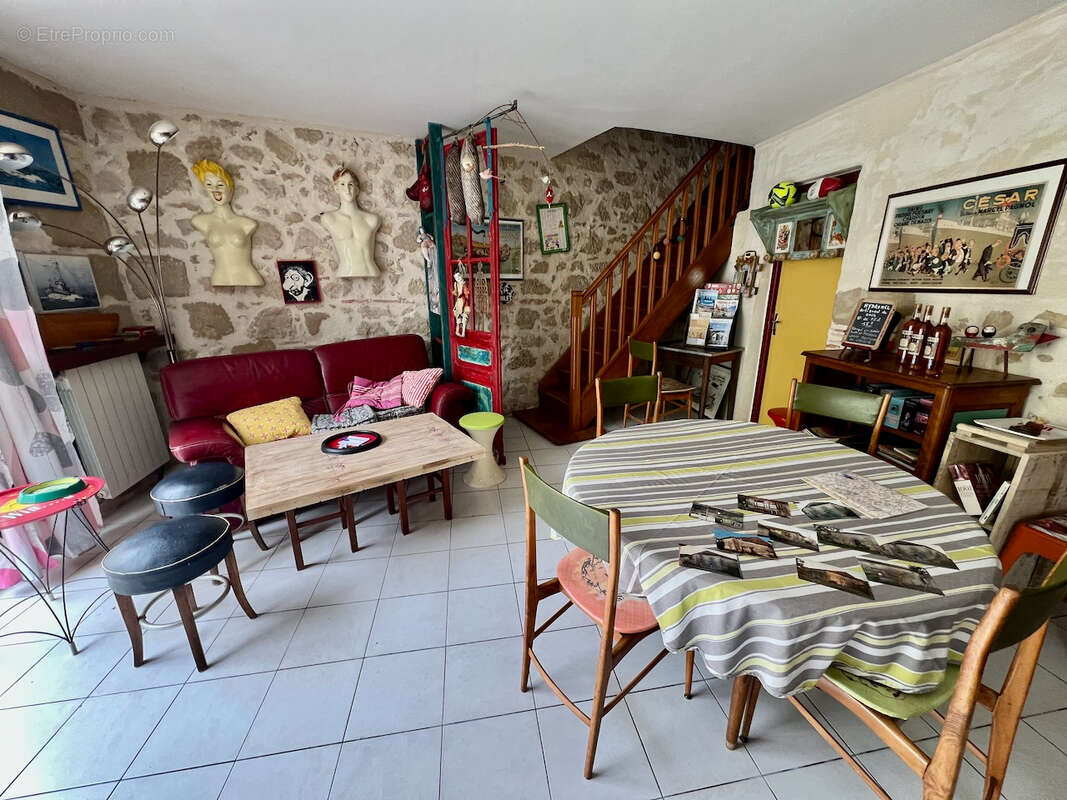 Maison à VILLEBRAMAR