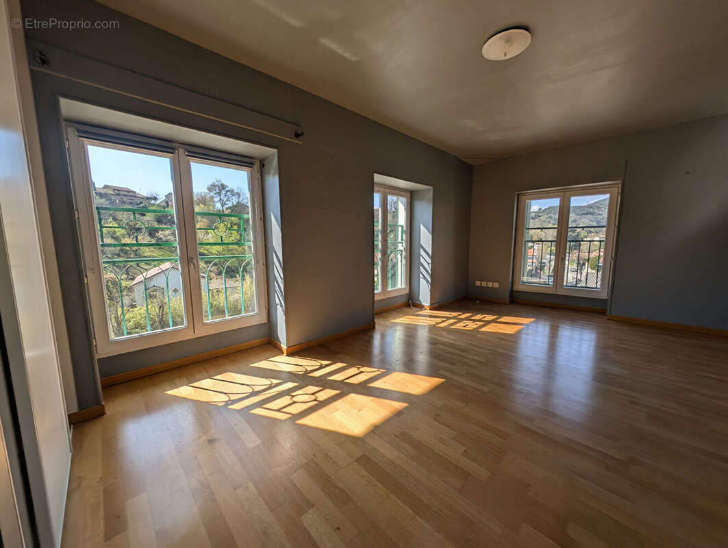 Appartement à SAINT-PERAY
