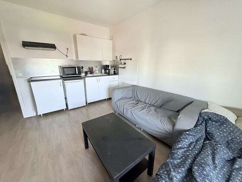 Appartement 37 m² à Lorient  - photo 2
