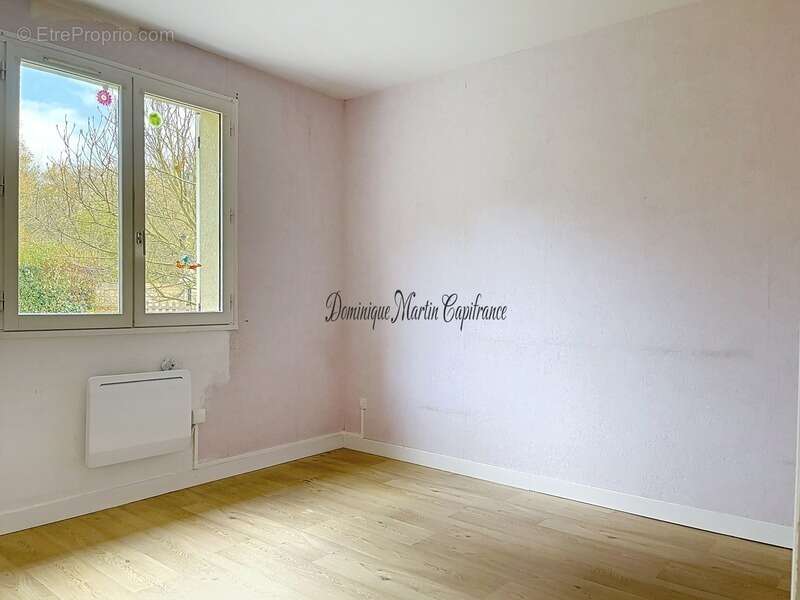 Maison à CHAHAIGNES