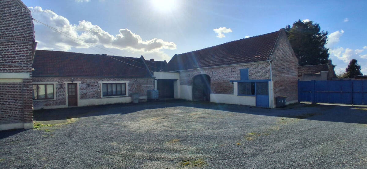 Maison à COURCELLES-LES-LENS