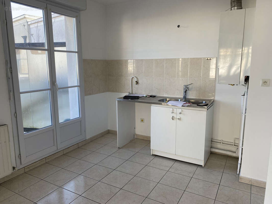 Appartement à SERRIS