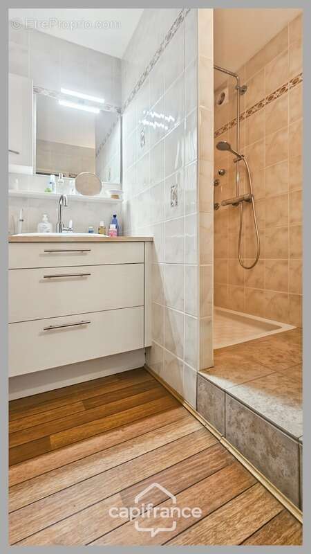 Appartement DE 104 m² à vendre 5 pièces POITIERS (86), rénovation de qualité - photo 13