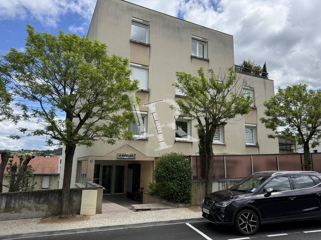 Entrée Résidence de Standing - Appartement à LE PUY-EN-VELAY