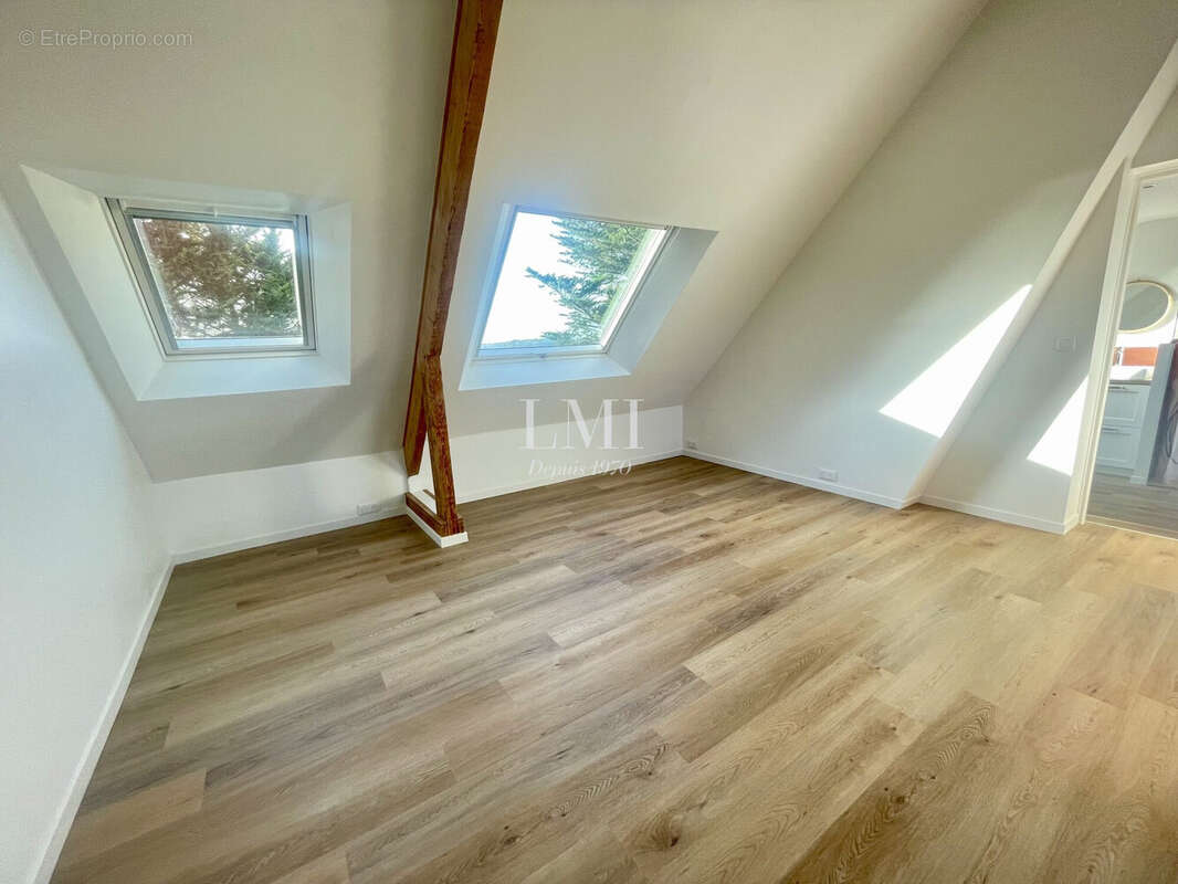 Maison à LOCOAL-MENDON