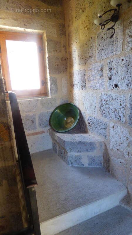 Chateau xii eme - photo 9