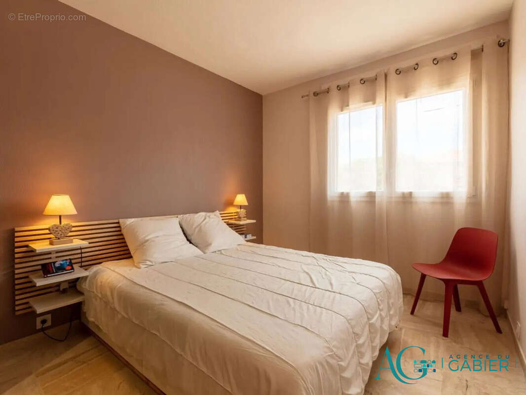 Appartement à HYERES