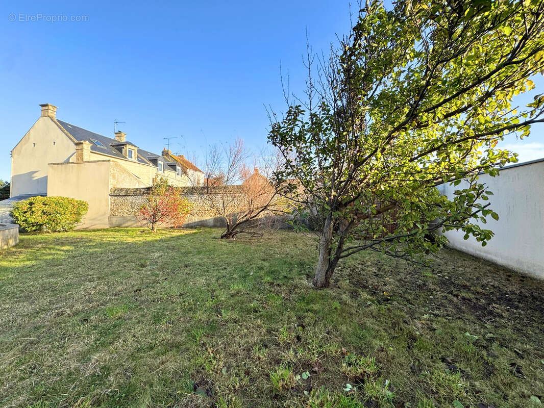 Appartement à LION-SUR-MER