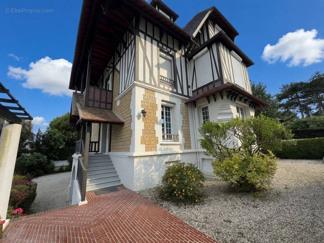 Appartement à CABOURG