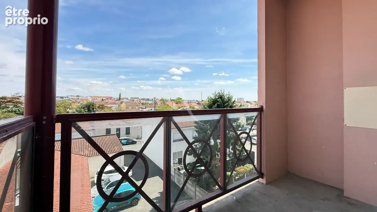 Appartement  - la roche sur yon - photo 8