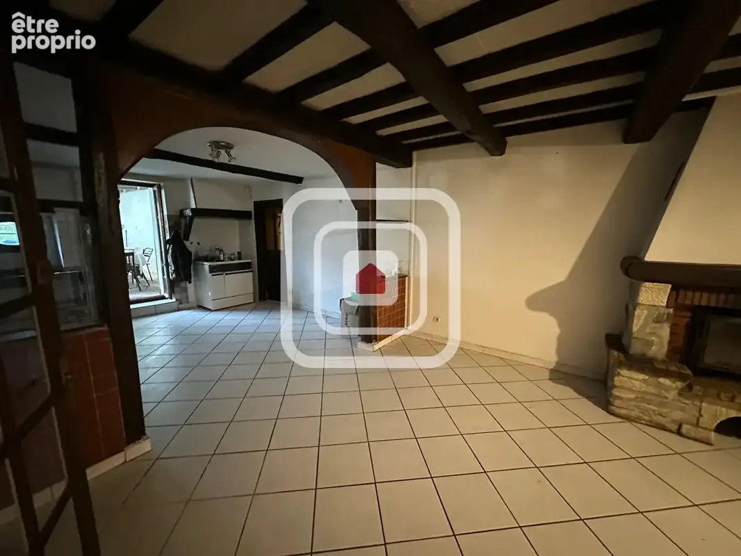 Maison avec travaux de 200m² pour 3 chambres, des dependances et 2150m² de terrain - photo 6
