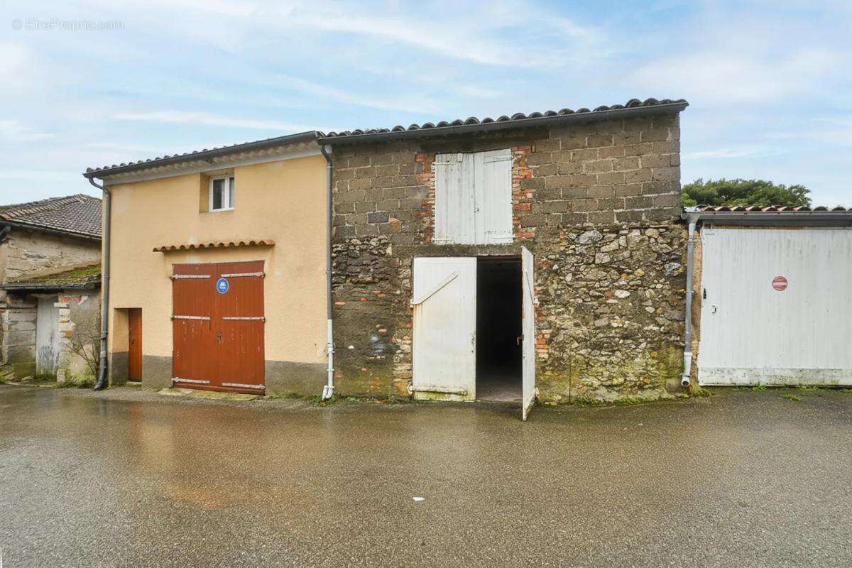 Maison à SAINT-HIPPOLYTE-DU-FORT