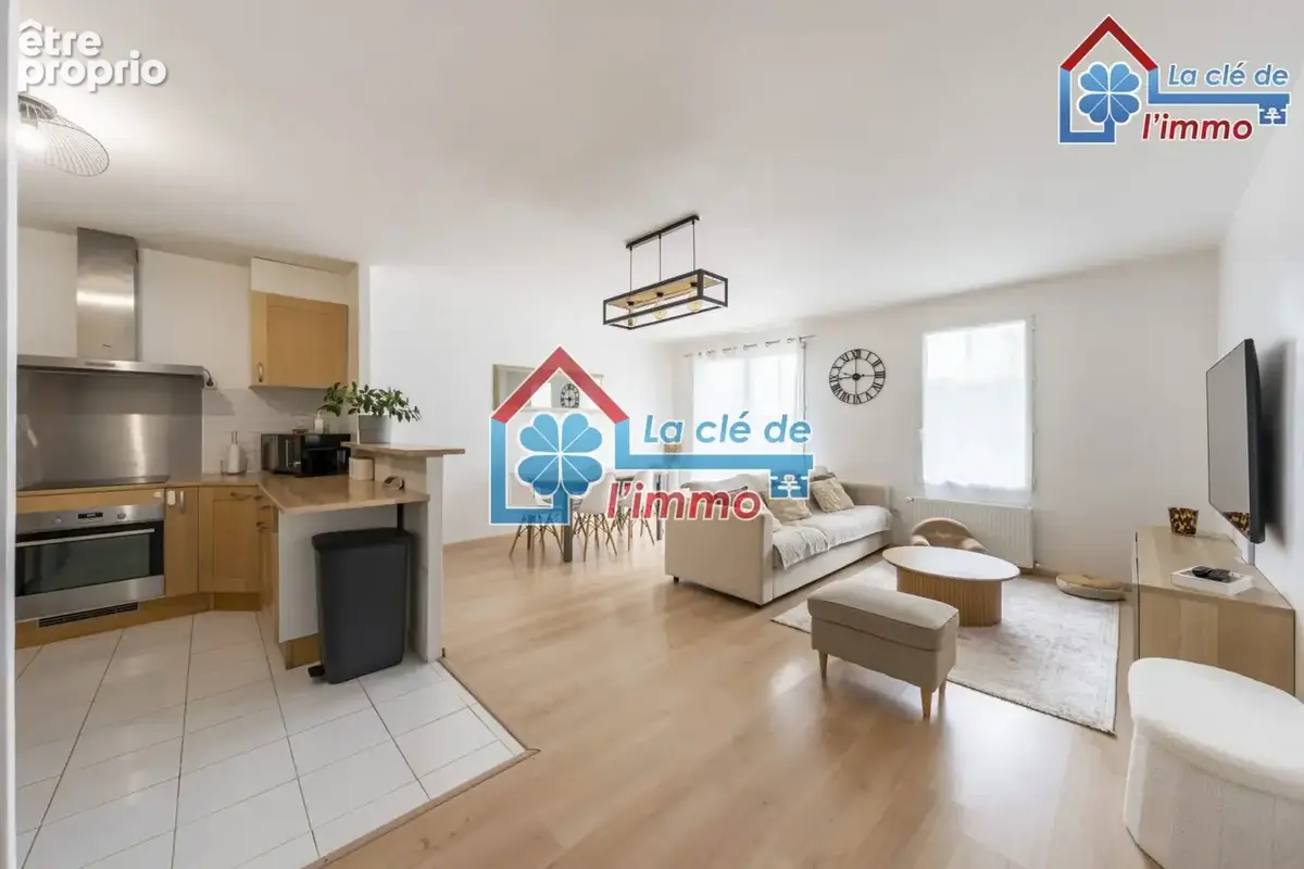 Appartement à MOISSY-CRAMAYEL