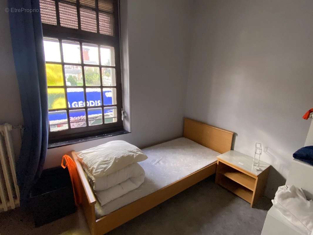 Appartement à AVESNES-SUR-HELPE