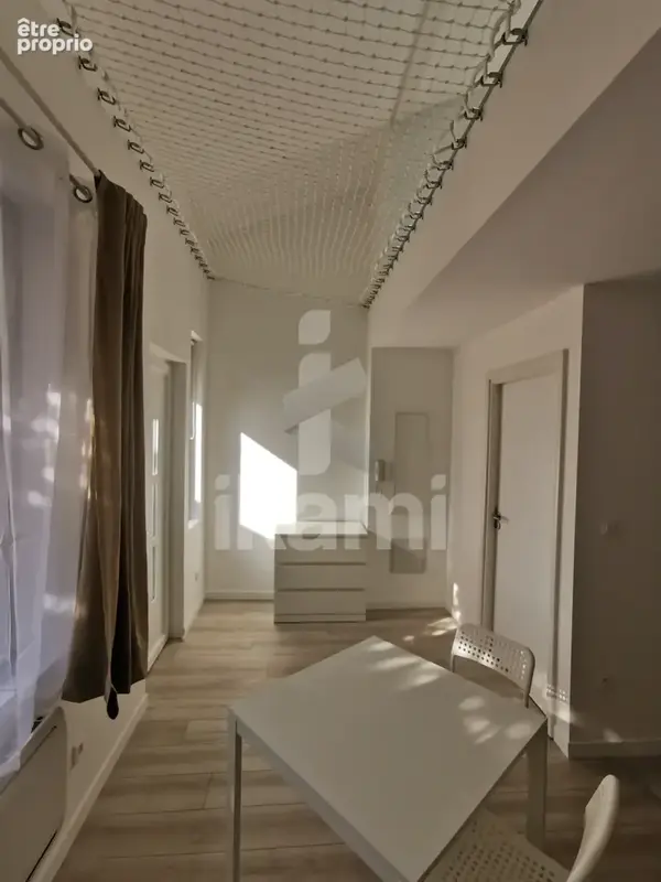 Appartement 1 pièce 33 m² à vendre à Bourg-Les-Valence (26500) - photo 3