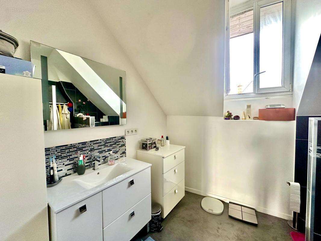 Maison à FONTENAY-SOUS-BOIS