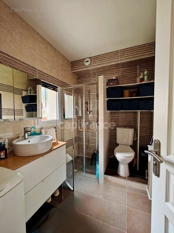 Appartement à VIGNEUX-SUR-SEINE