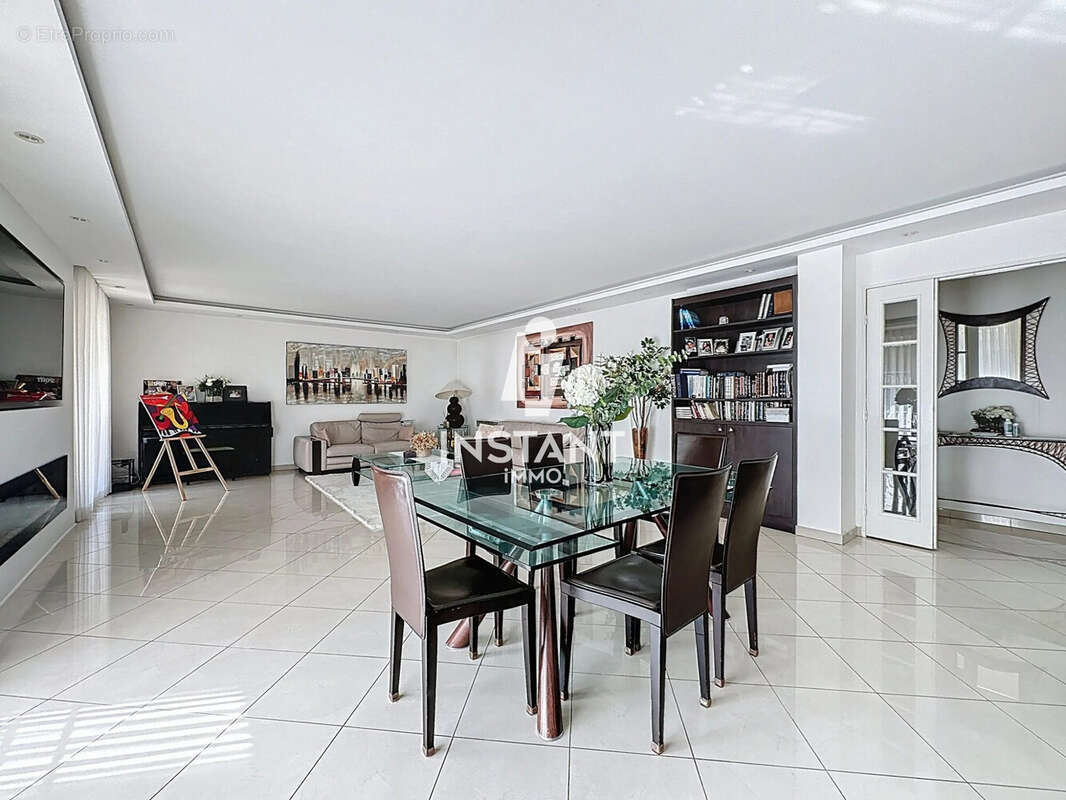 Appartement à MAISONS-ALFORT