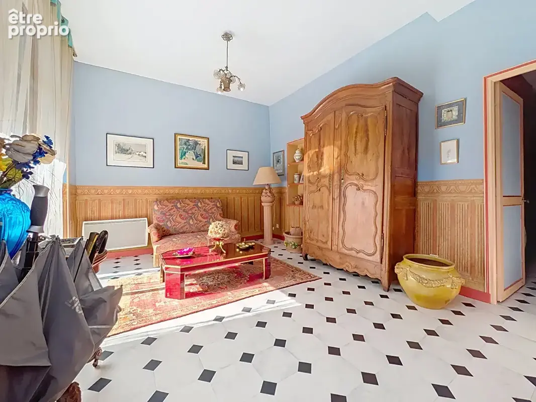 Maison en pierre 7 pièces à vendre - Saint-Aubin-d'Aubigné centre - photo 7