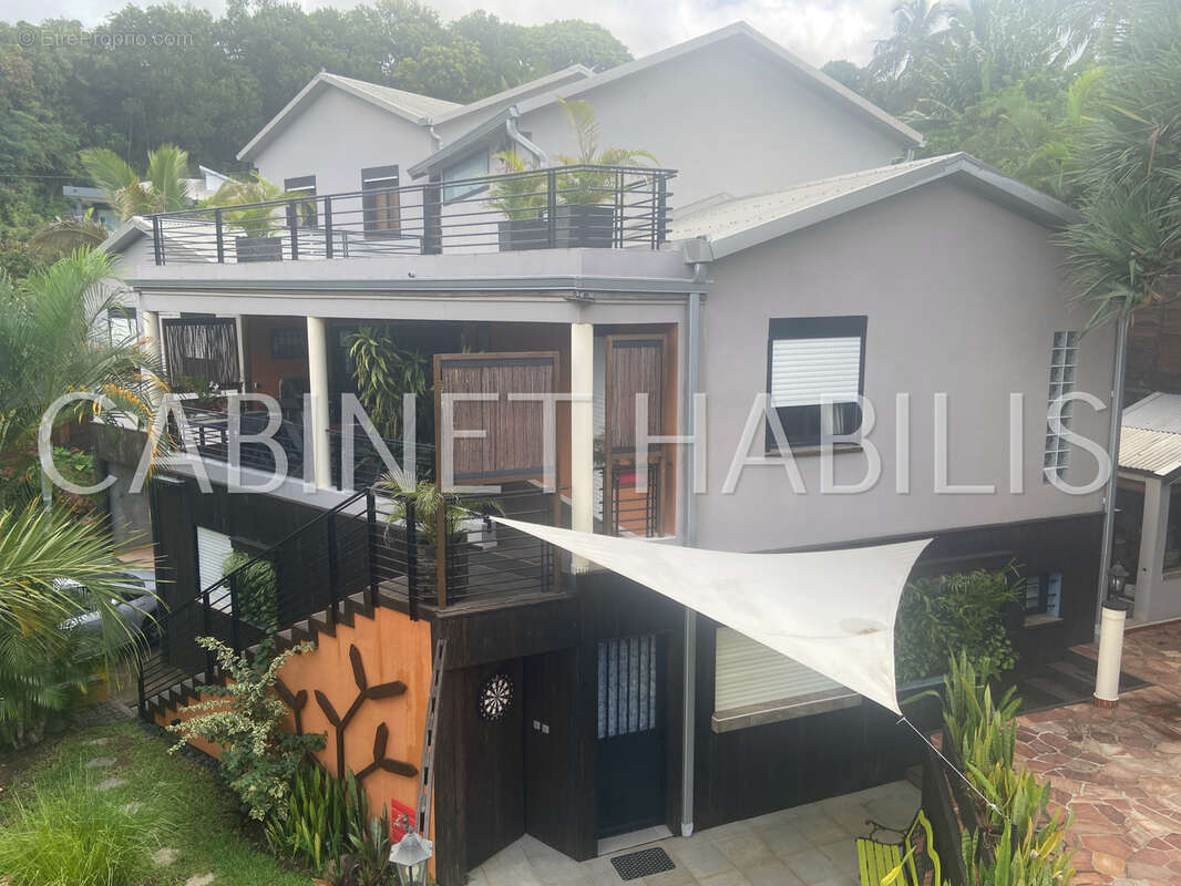 Maison à SAINT-PIERRE