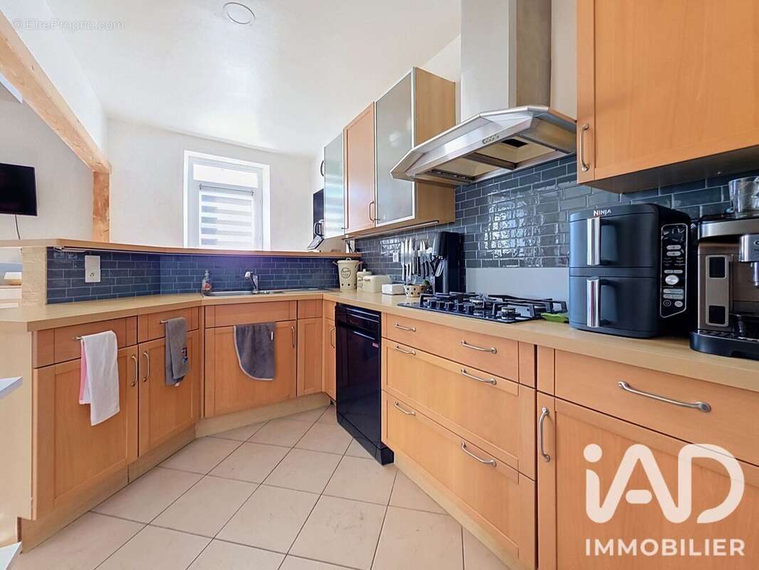 Maison 91 m² à Hennebont  - photo 6