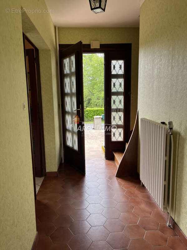 Maison à VALENNES