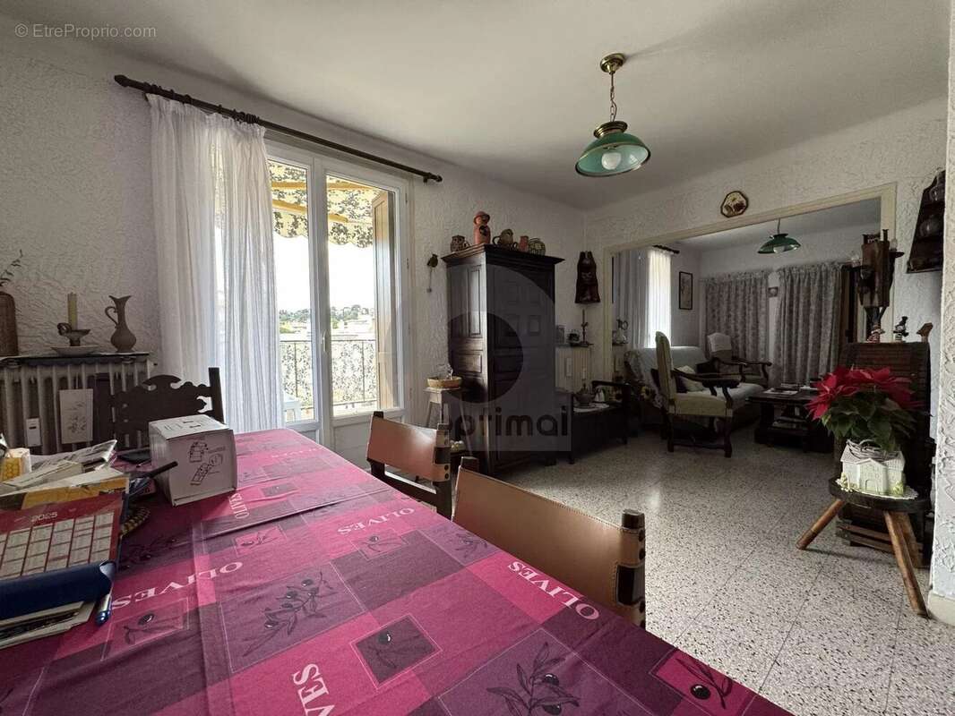 Appartement à ROQUEBRUNE-CAP-MARTIN