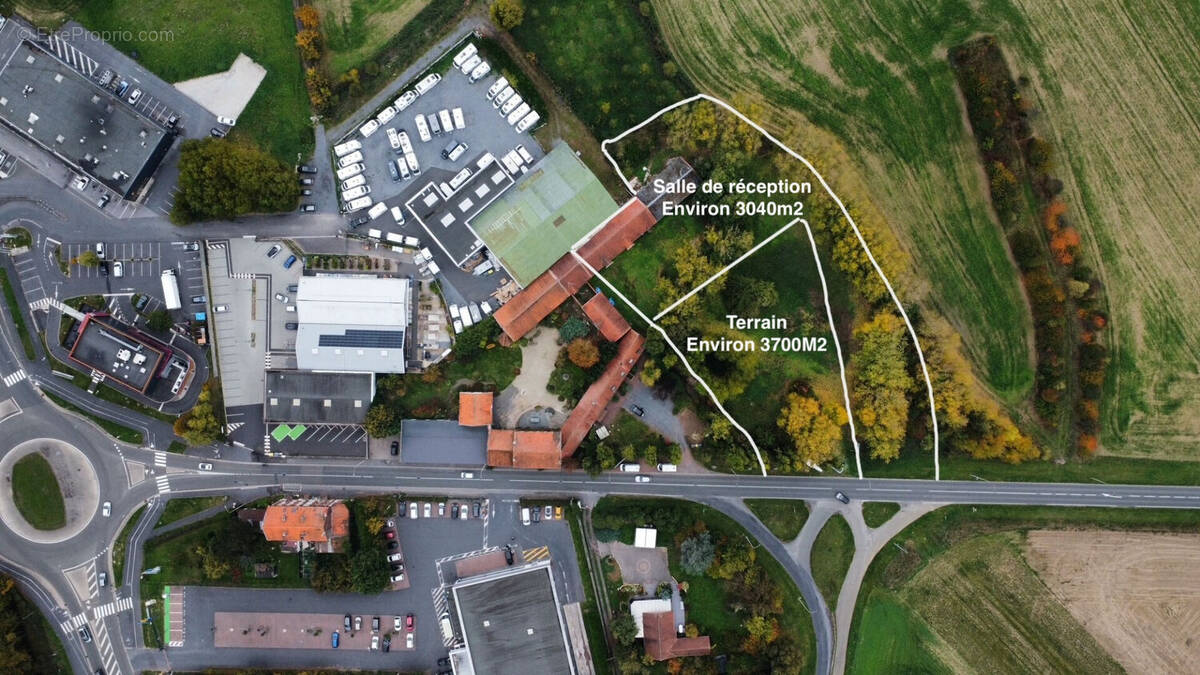 Commerce à LAMBRES-LEZ-DOUAI