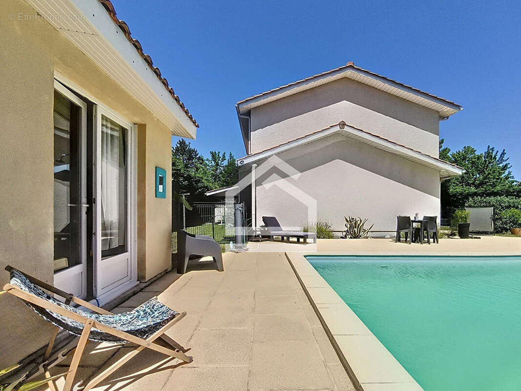 Maison à PESSAC