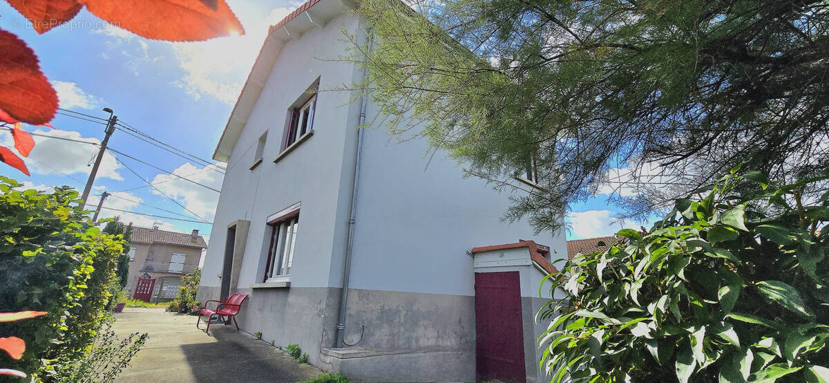 Maison à CLERMONT-FERRAND