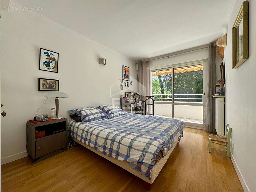 Appartement à COMBS-LA-VILLE