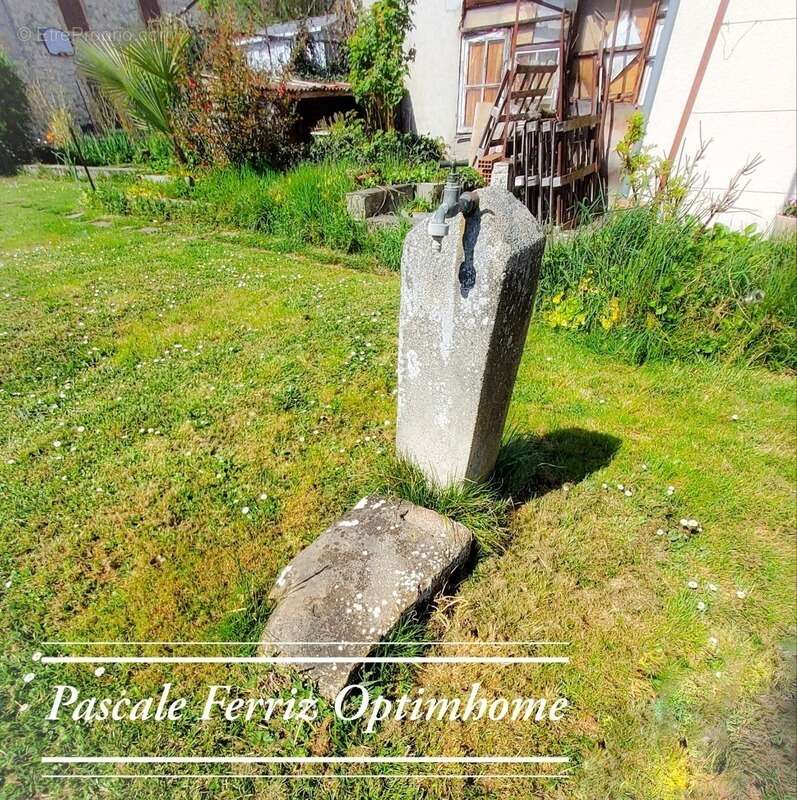 Maison à MAZERES-SUR-SALAT