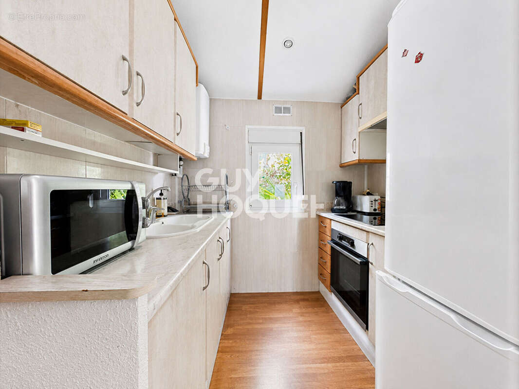Mobil-home lumineux et spacieux à 5 min du port et de la plage de La Hume - photo 4