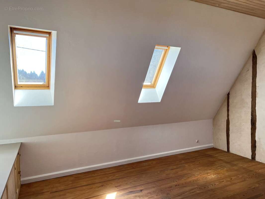 Maison à LACAPELLE-MARIVAL