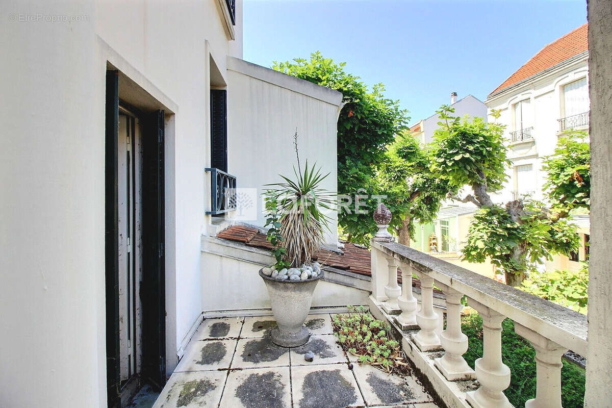 Maison à BOIS-COLOMBES