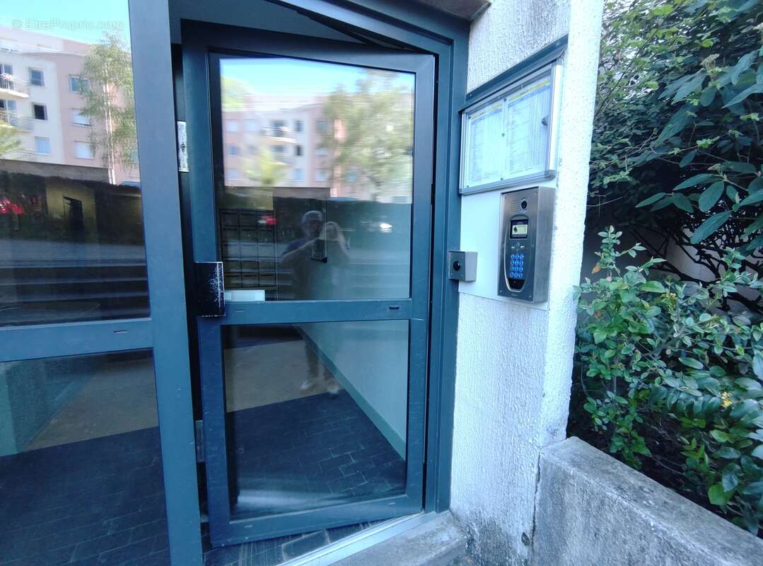 Appartement 30 m² à Limoges  - photo 10