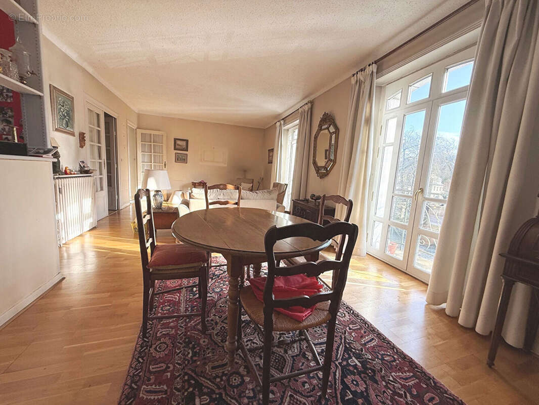Appartement à QUIMPER