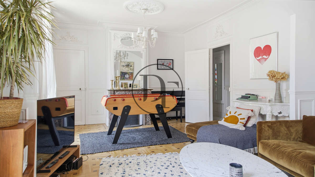 Appartement à FONTAINEBLEAU