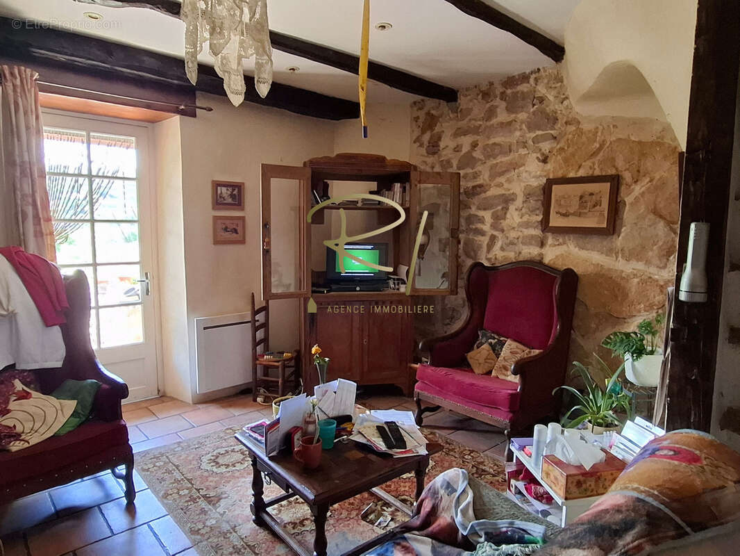 Maison à SALAVAS